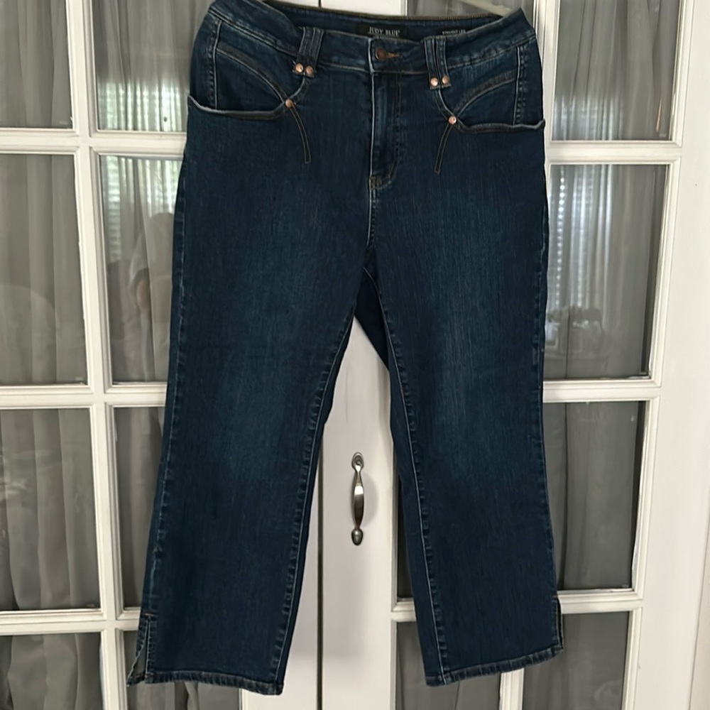 Judy Blue Cropped Jeans